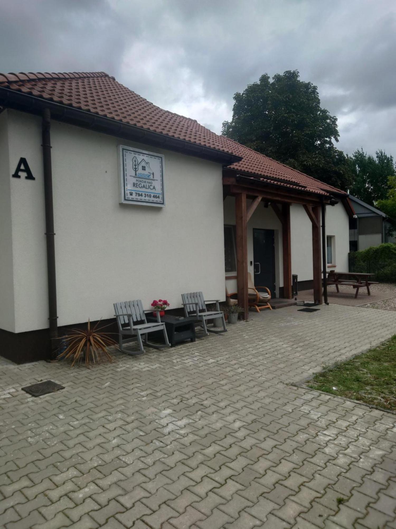 Pokoje Nad Regalica Szczecin Luaran gambar